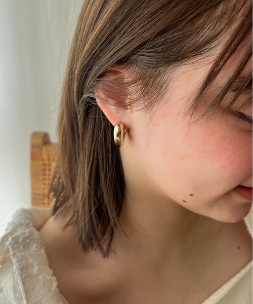 ciite'(シーテ)の「ぷっくりボリュームハートワンタッチピアス (両耳用)(ピアス(両耳用)・レディース・シルバー/ゴールド・FREE)」の10枚目の写真