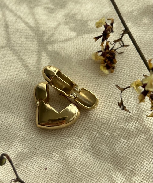 ciite'(シーテ)の「ぷっくりボリュームハートワンタッチピアス (両耳用)(ピアス(両耳用)・レディース・シルバー/ゴールド・FREE)」の19枚目の写真