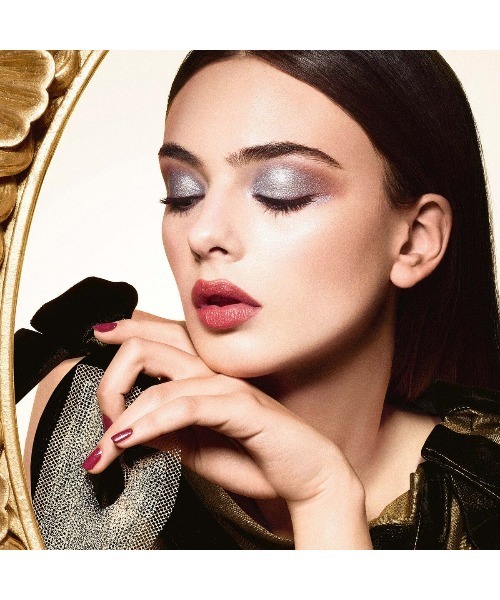 Dior（ディオール）の「ディオール ヴェルニ（クリスマス コレクション 2024 限定品）（マニキュア/ジェルネイル・レディース・641 ソワール ドゥ バル・FREE）」の4枚目の写真