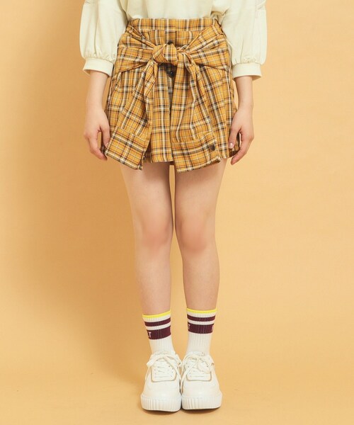 PINK-latte(ピンクラテ)の「◆【インナー付き】腰巻きネルシャツ風スカート(スカート・キッズ・イエロー系その他3/ホワイト系4/ダークブラウン系1・13/14/16/15 )」の4枚目の写真