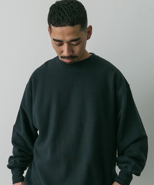 Healthknit(ヘルスニット)の「『別注』Healthknit×DOORS クルーネックスウェット(スウェット・メンズ・ブルー/チャコールグレー/アイボリー・MEDIUM/LARGE)」の16枚目の写真