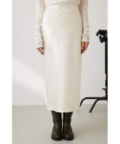 crie conforto(クリーコンフォルト)の「ワッシャーサテンナロースカート(スカート・レディース・ブラック/シルバー/アイボリー・MEDIUM/SMALL)」の12枚目の写真