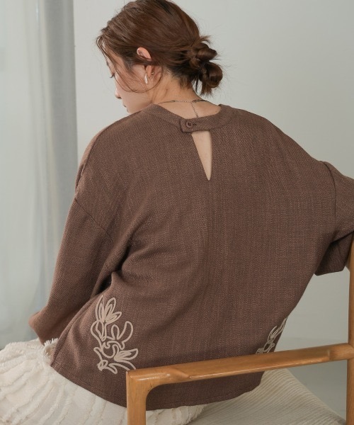 Bab(バブ)の「前後2WAY刺繍ブラウス(シャツ/ブラウス・レディース・ブラック/ホワイト系その他・M)」の22枚目の写真