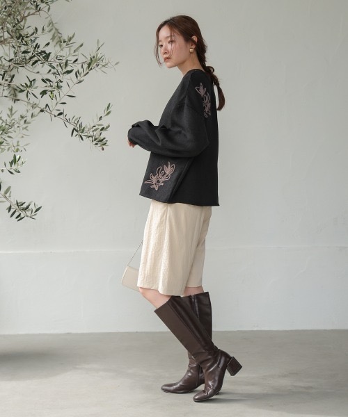 Bab(バブ)の「前後2WAY刺繍ブラウス(シャツ/ブラウス・レディース・ブラック/ホワイト系その他・M)」の8枚目の写真