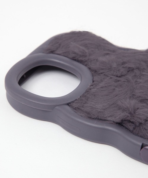 LAKOLE(ラコレ)の「ふわふわウェーブスタンドiPhoneケース / 155502(スマホケース/カバー・レディース・チャコール/アイボリー・SMALL/X-SMALL)」の7枚目の写真