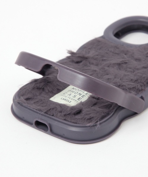 LAKOLE(ラコレ)の「ふわふわウェーブスタンドiPhoneケース / 155502(スマホケース/カバー・レディース・チャコール/アイボリー・SMALL/X-SMALL)」の10枚目の写真