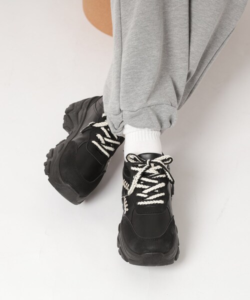 cs T&P(シーエスティーアンドピー)の「厚底韓国ファッションダットスニーカー(スニーカー・レディース・ベージュ/ブラック・LL/S/M/L)」の18枚目の写真