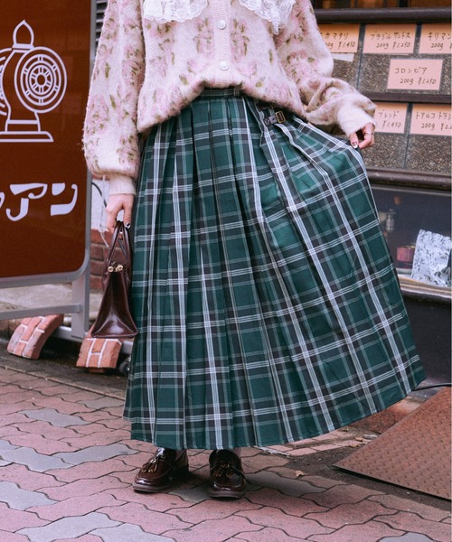 kutir（クティール）の「【クティールとレトロ】サイドベルトプリーツスカート（スカート・レディース・ダークブラウン/レッド系その他/グリーン/グレー・SMALL/LARGE/MEDIUM）」の9枚目の写真