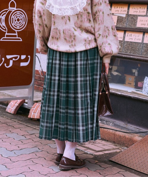 kutir（クティール）の「【クティールとレトロ】サイドベルトプリーツスカート（スカート・レディース・ダークブラウン/レッド系その他/グリーン/グレー・SMALL/LARGE/MEDIUM）」の11枚目の写真