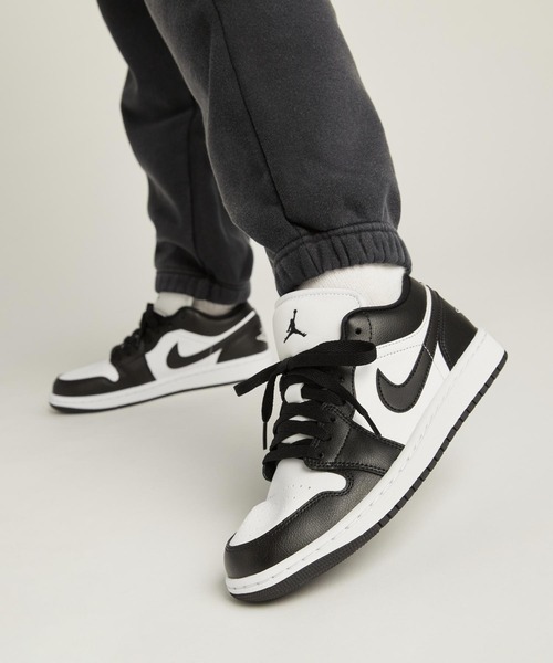 シューズ(女性用) NIKE W AIR JORDAN 1 LOW NIKE公式】エア ジョーダン 1 LOW ウィメンズシューズ