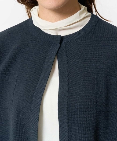 a.v.v（アーヴェヴェ）の「トリミングポケットニットジャケット（カーディガン/ボレロ・レディース・ベージュ/ネイビー・40/42/36/38/34）」の20枚目の写真