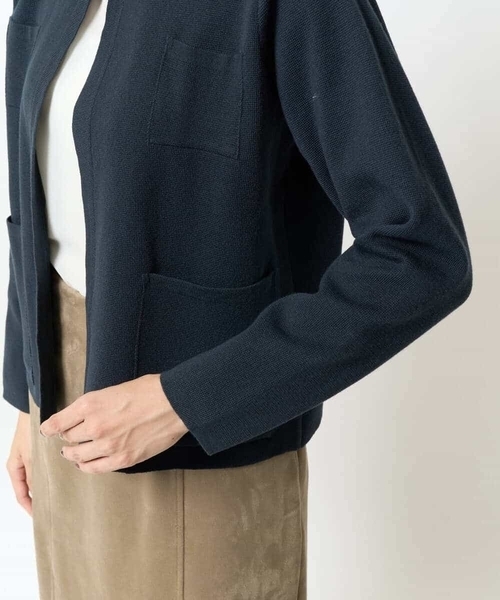 a.v.v（アーヴェヴェ）の「トリミングポケットニットジャケット（カーディガン/ボレロ・レディース・ベージュ/ネイビー・40/42/36/38/34）」の21枚目の写真