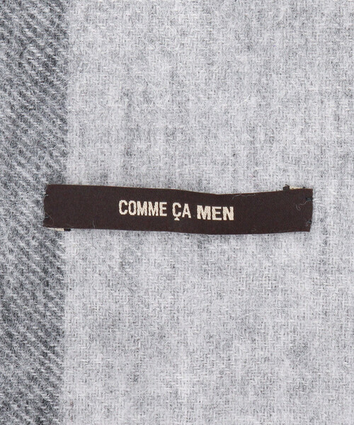 COMME CA MEN(コムサメン)の「バイカラーブロッキング マフラー(マフラー・メンズ・ネイビー/ブラック・FREE)」の4枚目の写真