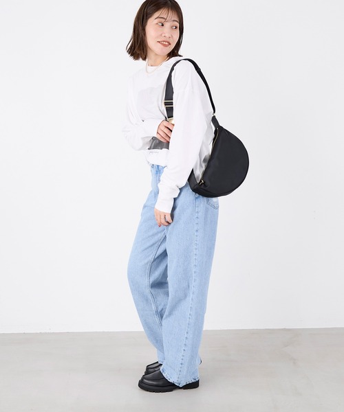 VIOLAd'ORO(ヴィオラドーロ)の「【VIOLAd'ORO】ナイロンボディバッグ-BIANCA Nylon bag(ボディバッグ/ウエストポーチ・レディース・ブラック・FREE)」の8枚目の写真