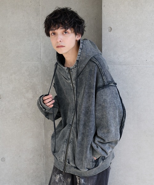 Spielio(シュピーリオ)の「【Spielio】Vintage like switch design double zip hoodie /ヴィンテージライク切り替えデザインダブルジップパーカー(パーカー・メンズ・ブラック/グレー・L/M/S)」の16枚目の写真