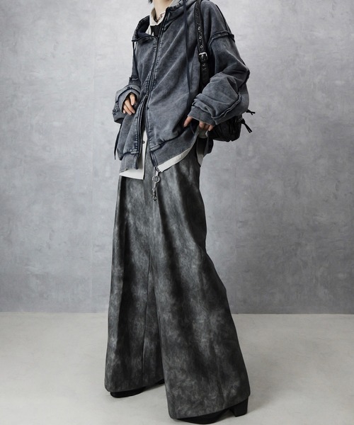 Spielio(シュピーリオ)の「【Spielio】Vintage like switch design double zip hoodie /ヴィンテージライク切り替えデザインダブルジップパーカー(パーカー・メンズ・ブラック/グレー・L/M/S)」の14枚目の写真