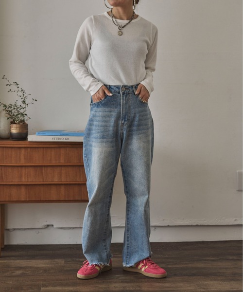 feepur by saya(フェピュールバイサヤ)の「デザインタグワッフルロンTee(Tシャツ/カットソー・レディース・ブラック/オフホワイト/チャコールグレー/ブラウン・MEDIUM)」の5枚目の写真