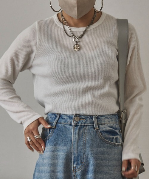 feepur by saya(フェピュールバイサヤ)の「デザインタグワッフルロンTee(Tシャツ/カットソー・レディース・ブラック/オフホワイト/チャコールグレー/ブラウン・MEDIUM)」の9枚目の写真