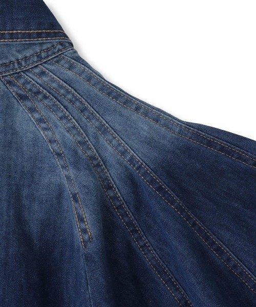 VICKY(ビッキー)の「【ENIM BY VICKY】2wayボウタイリボンデニムシャツ≪洗濯機で洗える≫(シャツ/ブラウス・レディース・ブルー/ライトブルー・M)」の6枚目の写真