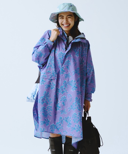 KiU(キウ)の「キウスタンダード 袖付きレインポンチョ 2ND(レインコート/ポンチョ・レディース・ベージュ/ミント/ブラック/カーキ/ネイビー/ブルー系その他/ベージュ系その他/ホワイト系その他/ベージュ系その他2/ダークパープル/グレー系その他/ブルー系その他2/ネイビー系/ブルー系その他4/ブルー系その他3/ブラック系その他/ダークカーキ/グレー系その他2/ダークグリーン系/パープル系その他・FREE)」の20枚目の写真