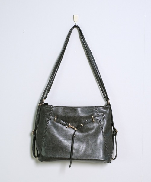 shopnikoniko(ショップニコニコ)の「PUレザー ベルトモチーフ 2wayショルダーバッグ(ショルダーバッグ・レディース・ブラック/ダークブラウン/ブラウン・フリー)」の17枚目の写真