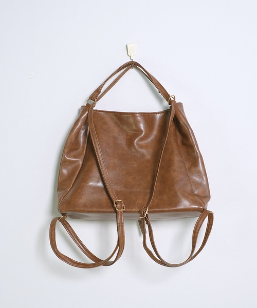 shopnikoniko(ショップニコニコ)の「PUレザー ベルトモチーフ 2wayショルダーバッグ(ショルダーバッグ・レディース・ブラック/ダークブラウン/ブラウン・フリー)」の13枚目の写真