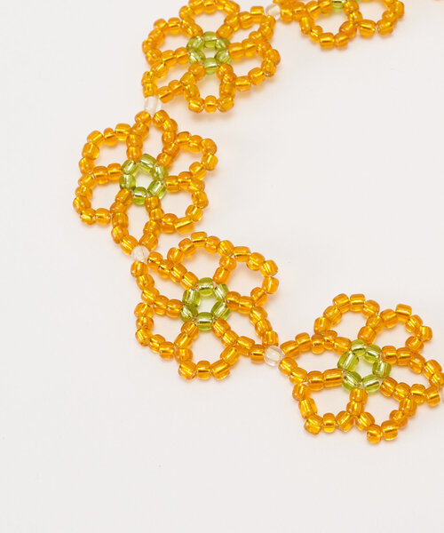 HELLO.SANFRANCISCO（ハローサンフランシスコ）の「【HELLO.SANFRANCISCO/ハローサンフランシスコ】フラワーチョーカーネックレス（ネックレス・レディース・ブルー/ピンク/オレンジ・ONE SIZE）」の9枚目の写真