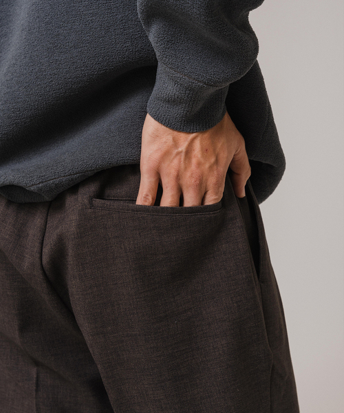 EDIFICE（エディフィス）の「ROUGH TWILL RT イージーパンツ（スラックス・メンズ・チャコールグレー/ブラック/ベージュ・LARGE/MEDIUM/SMALL）」の18枚目の写真