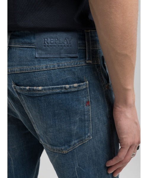 REPLAY(リプレイ)の「スリムフィットANBASS RED CASTリサイクルデニム(デニムパンツ・メンズ・ブルー・W28xL32/W30xL32/W31xL32/W32xL32/W34xL32)」の7枚目の写真