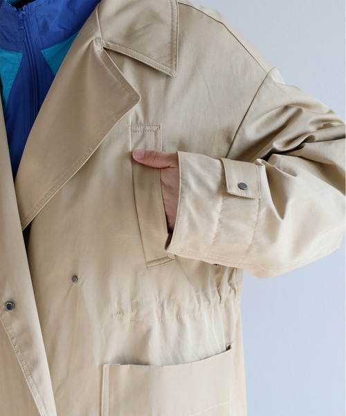 cepo(セポ)の「ビッグポケット&ギャザートレンチコート(トレンチコート・レディース・ブラック/ベージュ・M)」の21枚目の写真