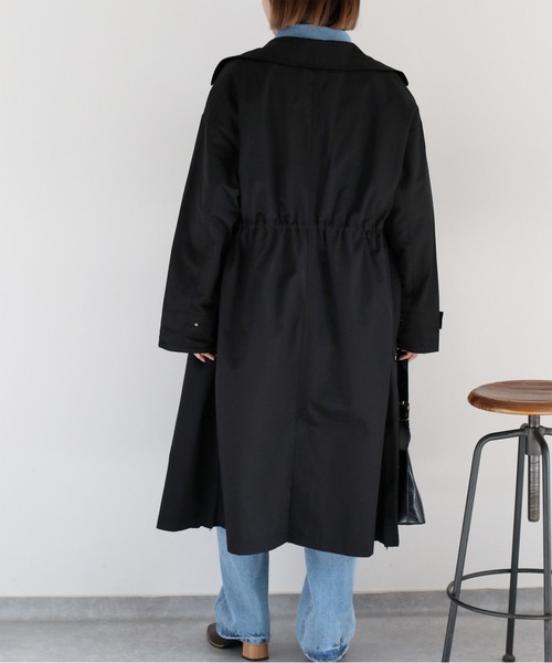 cepo(セポ)の「ビッグポケット&ギャザートレンチコート(トレンチコート・レディース・ブラック/ベージュ・M)」の17枚目の写真