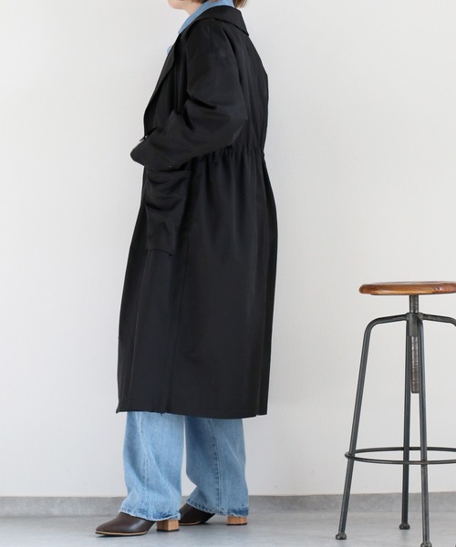 cepo(セポ)の「ビッグポケット&ギャザートレンチコート(トレンチコート・レディース・ブラック/ベージュ・M)」の15枚目の写真