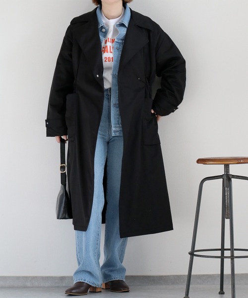 cepo(セポ)の「ビッグポケット&ギャザートレンチコート(トレンチコート・レディース・ブラック/ベージュ・M)」の11枚目の写真