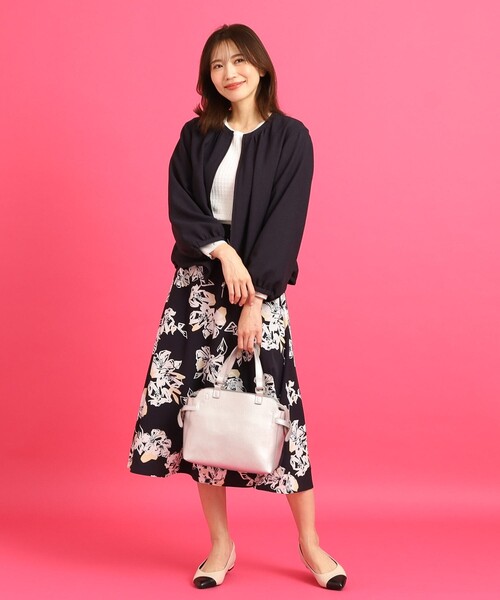 Reflect(リフレクト)の「【至福の履き心地/通勤にもぴったり◎】フラットパンプス(パンプス・レディース・ベージュ系その他7/ネイビー系4・20/25/30/45/35/40/50)」の13枚目の写真