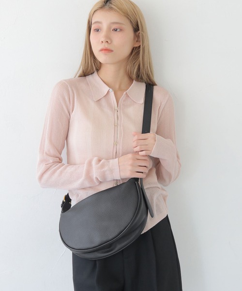 CLEIO（クレイオ）の「【CLEIO】サイドベルトラウンドショルダーバッグ SIDE BELT DESIGN HALF MOON SHOULDER BAG/737-13662（ショルダーバッグ・レディース・ブラック/ブラウン・FREE）」の5枚目の写真