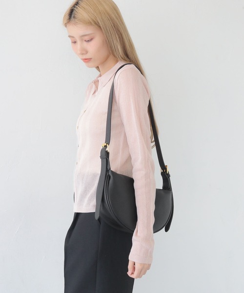 CLEIO（クレイオ）の「【CLEIO】サイドベルトラウンドショルダーバッグ SIDE BELT DESIGN HALF MOON SHOULDER BAG/737-13662（ショルダーバッグ・レディース・ブラック/ブラウン・FREE）」の7枚目の写真