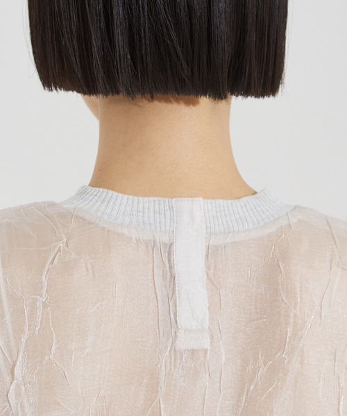 NOMINE(ノミネ)の「【セットアップ着用可】シャイン リンクル シアー Tシャツ(Tシャツ/カットソー・レディース・ブルー/ブラック/アイボリー・フリー)」の8枚目の写真