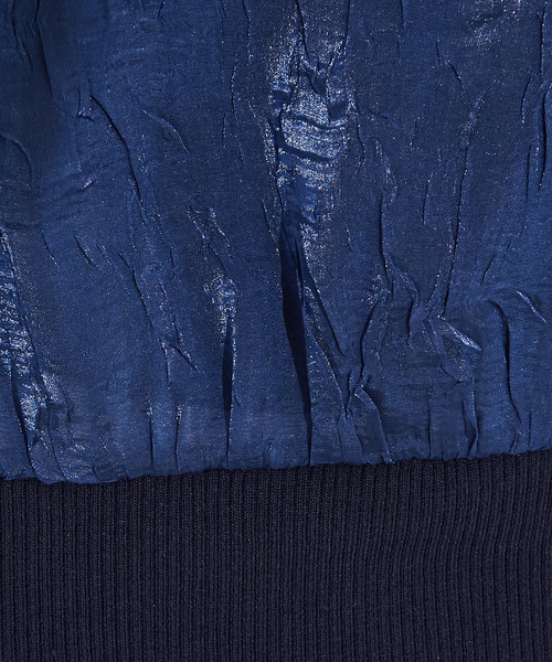 NOMINE(ノミネ)の「【セットアップ着用可】シャイン リンクル シアー Tシャツ(Tシャツ/カットソー・レディース・ブルー/ブラック/アイボリー・フリー)」の11枚目の写真