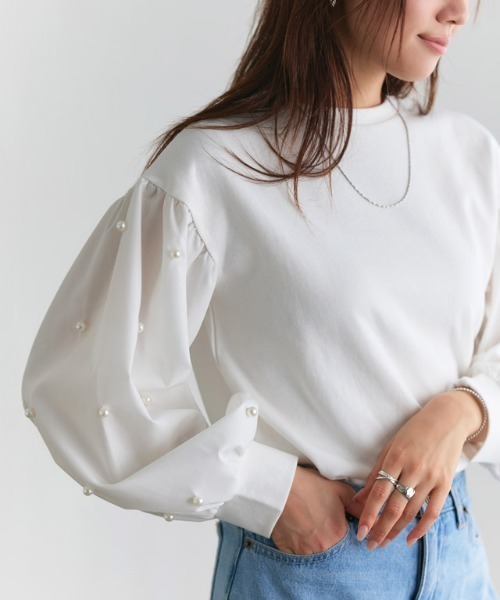 Pierrot(ピエロ)の「袖パールデザイントップス(Tシャツ/カットソー・レディース・ブラック/オフホワイト・L/M)」の3枚目の写真