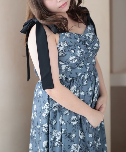 Ruwan yu（ルワンユー）の「フラワーガーリーワンピース【大きいサイズ対応】（ワンピース・レディース・ベージュ/グレー・4L/3L/LL/L）」の12枚目の写真