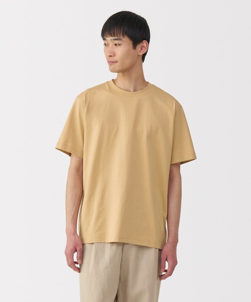 無印良品(ムジルシリョウヒン)の「紳士 天竺編みクルーネック半袖Tシャツ(Tシャツ/カットソー・メンズ・ダークグリーン/グレー/ホワイト/ライトブルー/ブラック/レンガ/ダークネイビー/イエロー系/ダークグレー/ブラウン・S/M/L/XL)」の9枚目の写真