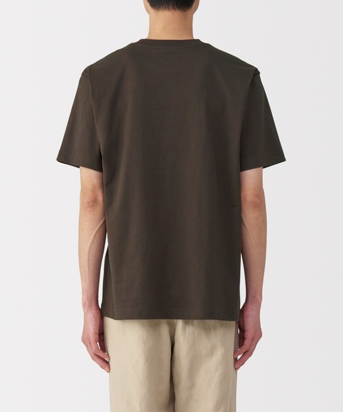 無印良品(ムジルシリョウヒン)の「紳士 天竺編みクルーネック半袖Tシャツ(Tシャツ/カットソー・メンズ・ダークグリーン/グレー/ホワイト/ライトブルー/ブラック/レンガ/ダークネイビー/イエロー系/ダークグレー/ブラウン・S/M/L/XL)」の13枚目の写真