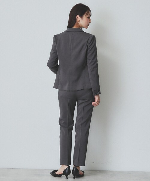 index(インデックス)の「ドライタッチストレッチテーパードパンツ/セットアップ対応【洗濯機洗い可/イージーアイロン】(その他パンツ・レディース・グレー/チャコールグレー/ベージュ・36/38/40/42)」の10枚目の写真