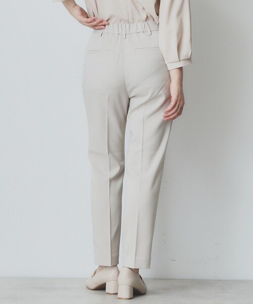 index(インデックス)の「ドライタッチストレッチテーパードパンツ/セットアップ対応【洗濯機洗い可/イージーアイロン】(その他パンツ・レディース・グレー/チャコールグレー/ベージュ・36/38/40/42)」の12枚目の写真