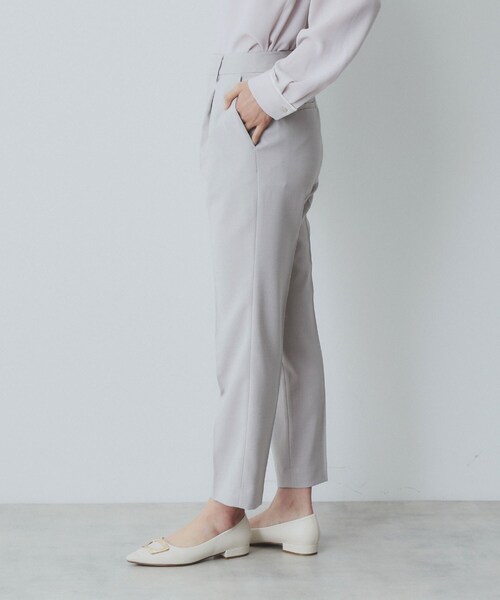 index(インデックス)の「ドライタッチストレッチテーパードパンツ/セットアップ対応【洗濯機洗い可/イージーアイロン】(その他パンツ・レディース・グレー/チャコールグレー/ベージュ・36/38/40/42)」の17枚目の写真