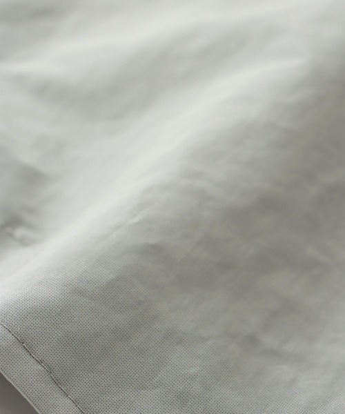 DRESSLAVE（ドレスレイブ）の「airy nylon taffeta short trench coat(エアリーナイロンタフタショート丈トレンチコート)（トレンチコート・レディース・ベージュ/グレー・38）」の20枚目の写真