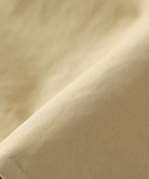 DRESSLAVE（ドレスレイブ）の「airy nylon taffeta short trench coat(エアリーナイロンタフタショート丈トレンチコート)（トレンチコート・レディース・ベージュ/グレー・38）」の21枚目の写真