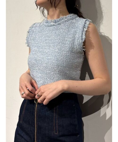 LAGUNAMOON（ラグナムーン）の「ツイードフリンジニットプルオーバー（ニット/セーター・レディース・ベージュ/ブラック/ブルー・FREE）」の13枚目の写真