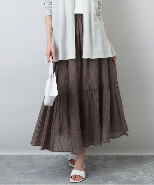 MK MICHEL KLEIN（エムケーミッシェルクラン）の「ソフト楊柳ティアードスカート/洗える（スカート・レディース・イエロー系その他/ライトブラウン/モカ・38）」の2枚目の写真