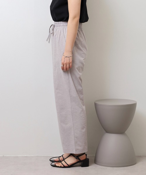 atONE(アットワン)の「ドライタッチストレートロングパンツ(その他パンツ・レディース・ネイビー/オリーブ/ブラック/ライトグレー・L/M)」の14枚目の写真